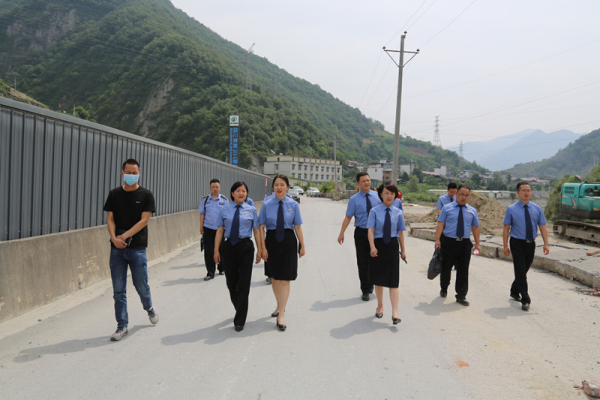 ����Ǽ��������������Ժ��쳤��Ƽ��ï��������Ժ��쳤�������ڸ����������źӶ����Ͽ�չѲ�ӻ